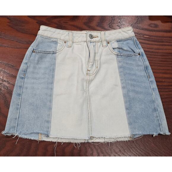 Pac Sun Split Light Wash Denim Blue Jean Mini Skirt Front & Back Pockets Cotton - Picture 7 of 7